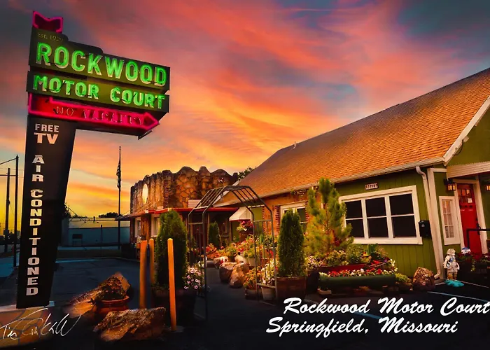 Rockwood Motor Court
