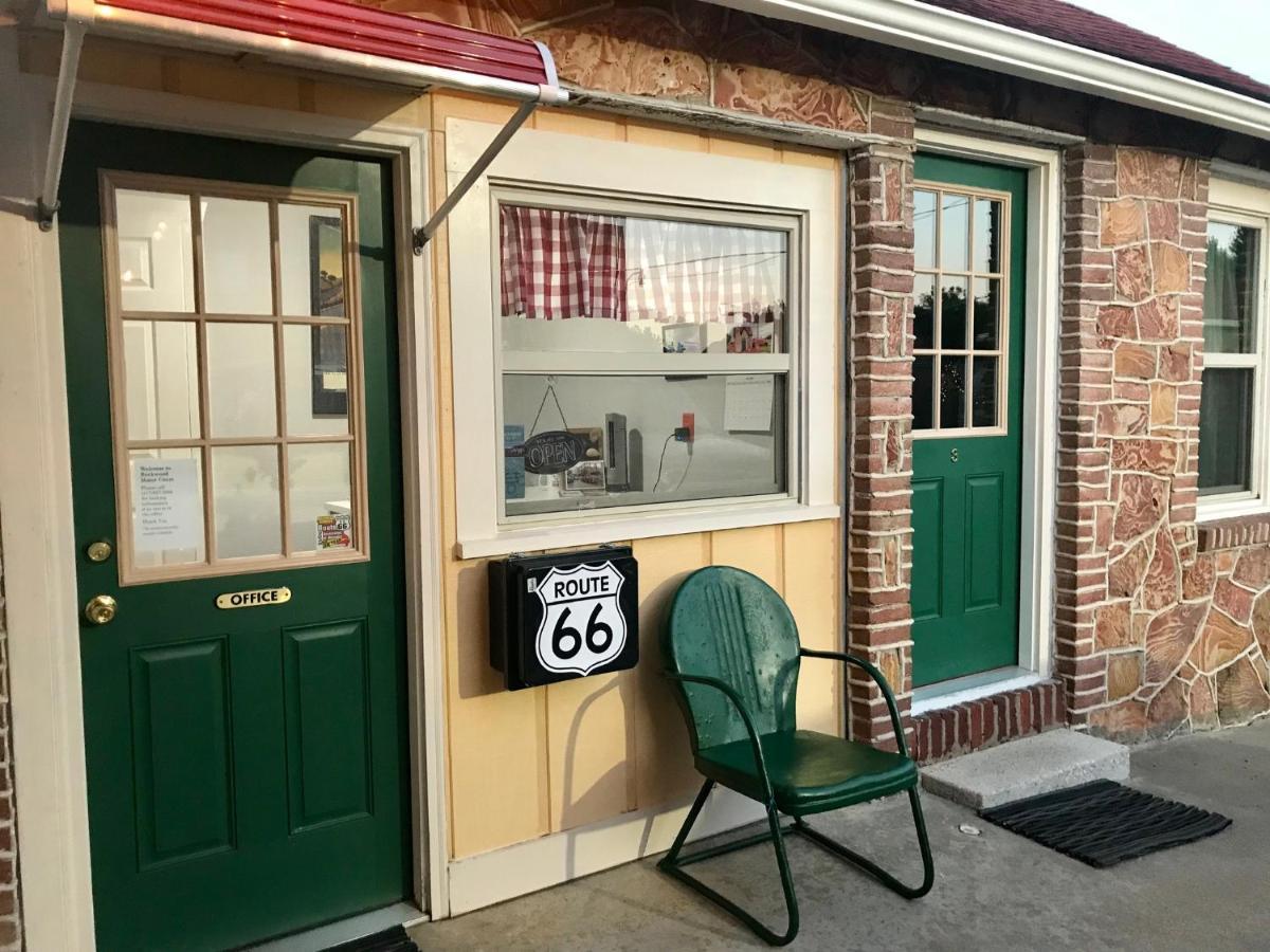 Motel Rockwood Motor Court *